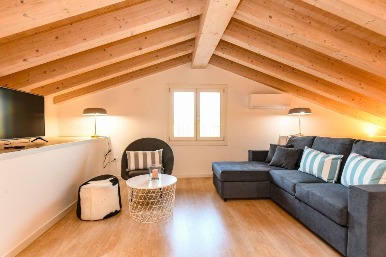 My Peschiera Family Home Deluxe Peschiera del Garda Exterior photo